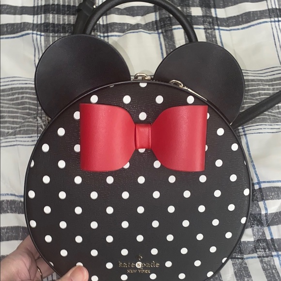 Disney Kate Spade Minnie Mouse Black and White Polka Dot crossbody Bag - Picture 13 of 13